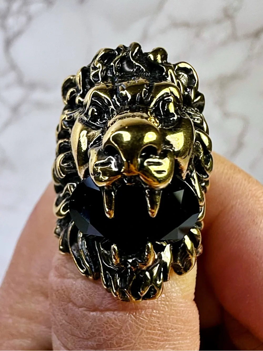 Gucci Lion Head Statement Ring with Black Onyx Crystal